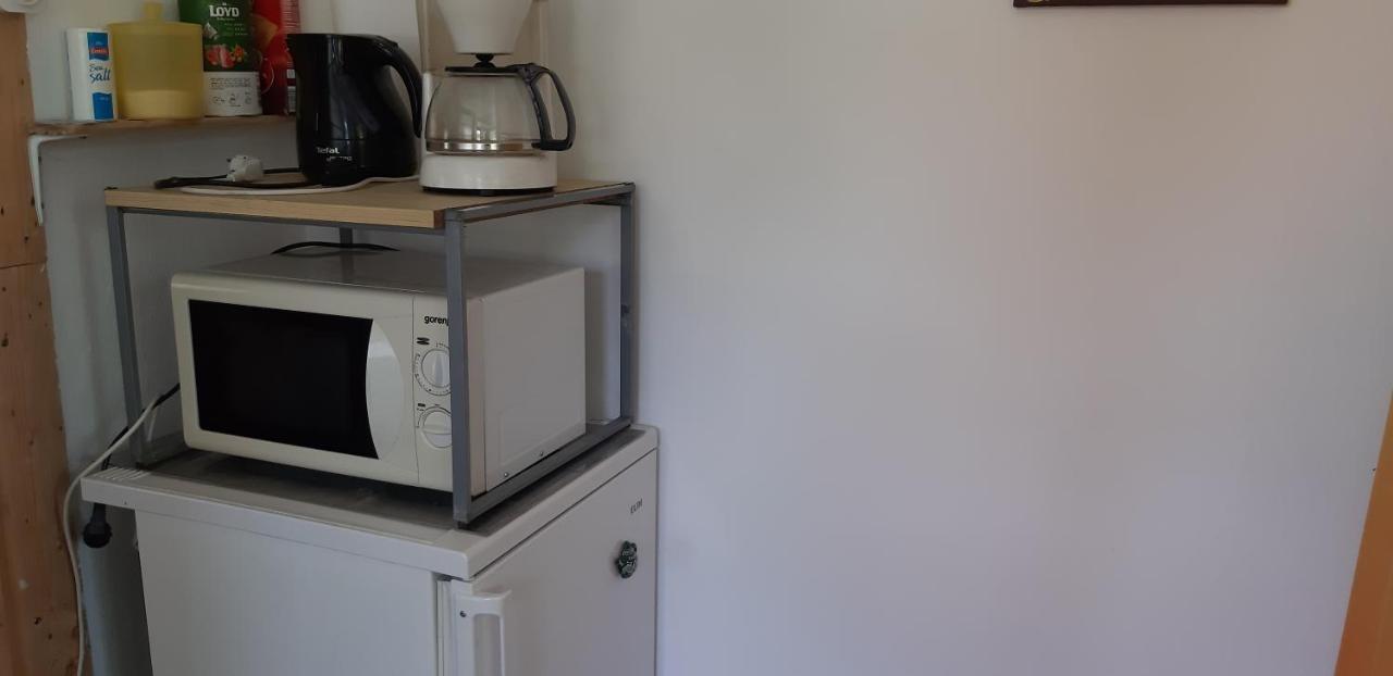 Kamilla Vendeghaz Apartment Ecs Ngoại thất bức ảnh