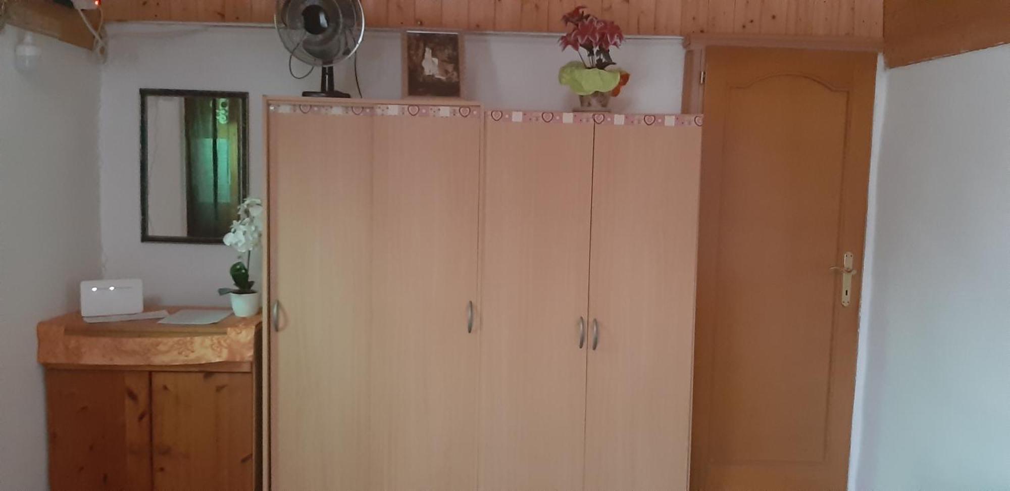Kamilla Vendeghaz Apartment Ecs Ngoại thất bức ảnh
